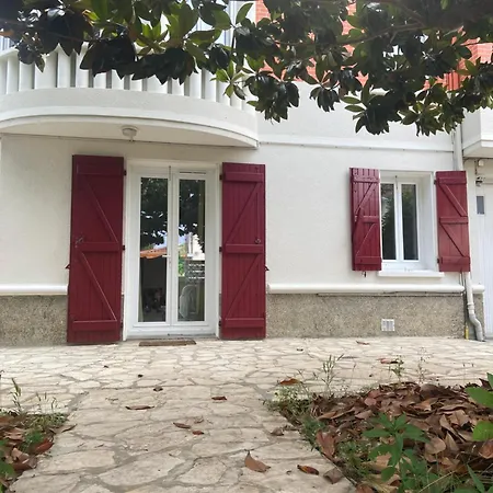 Penzion Sweet - 55m2 Appartment, Garden, Swimming Pool, Parking