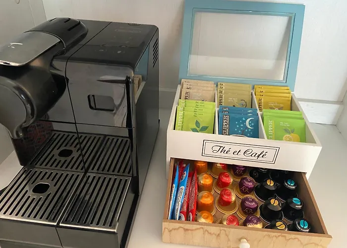 Гостевой дом Sweet - 55m2 Appartment, Garden, Swimming Pool, Parking 4*