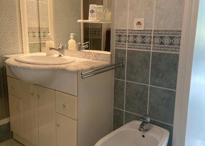 Sweet - 55m2 Appartment, Garden, Swimming Pool, Parking ゲストハウス トゥールーズ