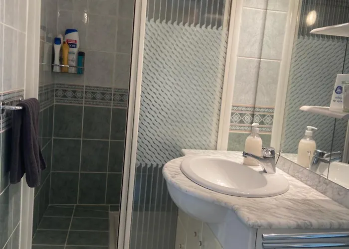 Sweet - 55m2 Appartment, Garden, Swimming Pool, Parking 4*